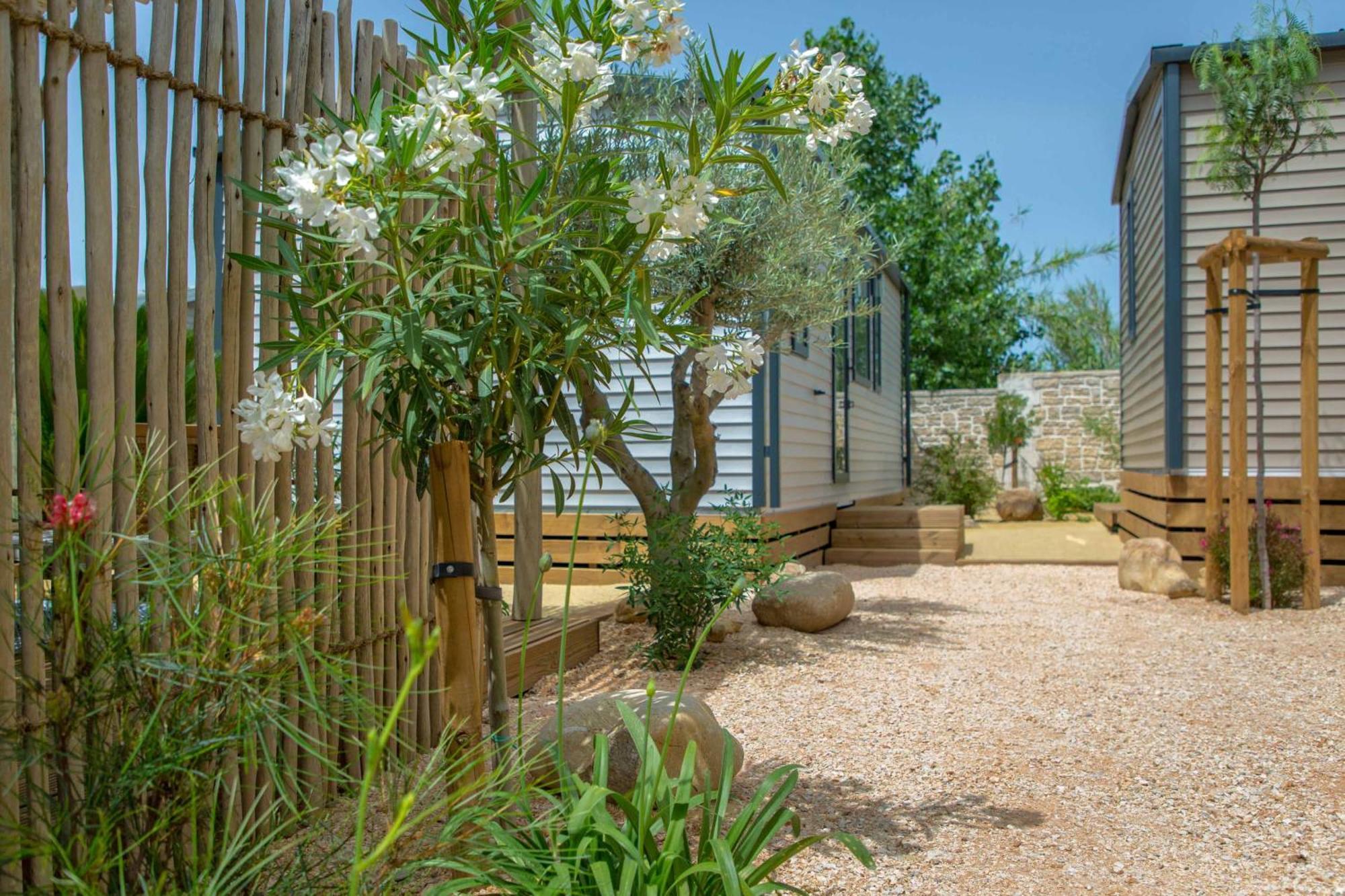 Camping Les Jardins D Agathe Le Grau-dʼAgde Esterno foto